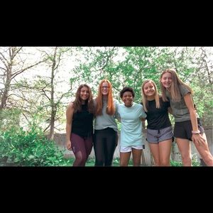 Meet your Posher, Emmie